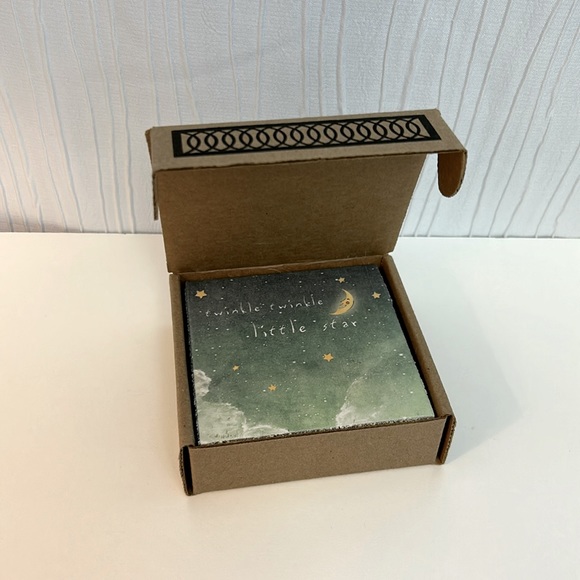 Cedar Mountain Wall Tile / Canadian / Baby Gift / Twinkle Twinkle Little Star - Picture 2 of 4